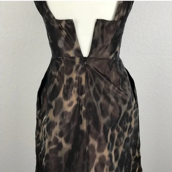 Banana Republic Petite Animal Print Dress - Picture 7 of 7